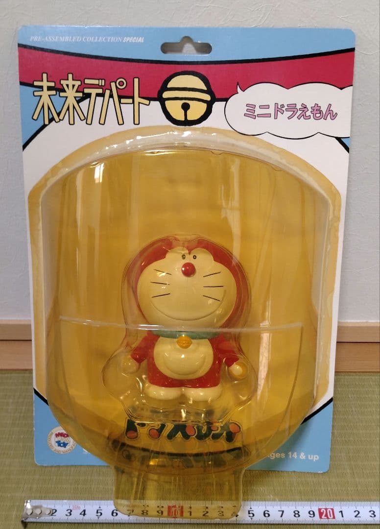 ドラえもん　未来デパート　フィギュア７点　メディコム・トイ