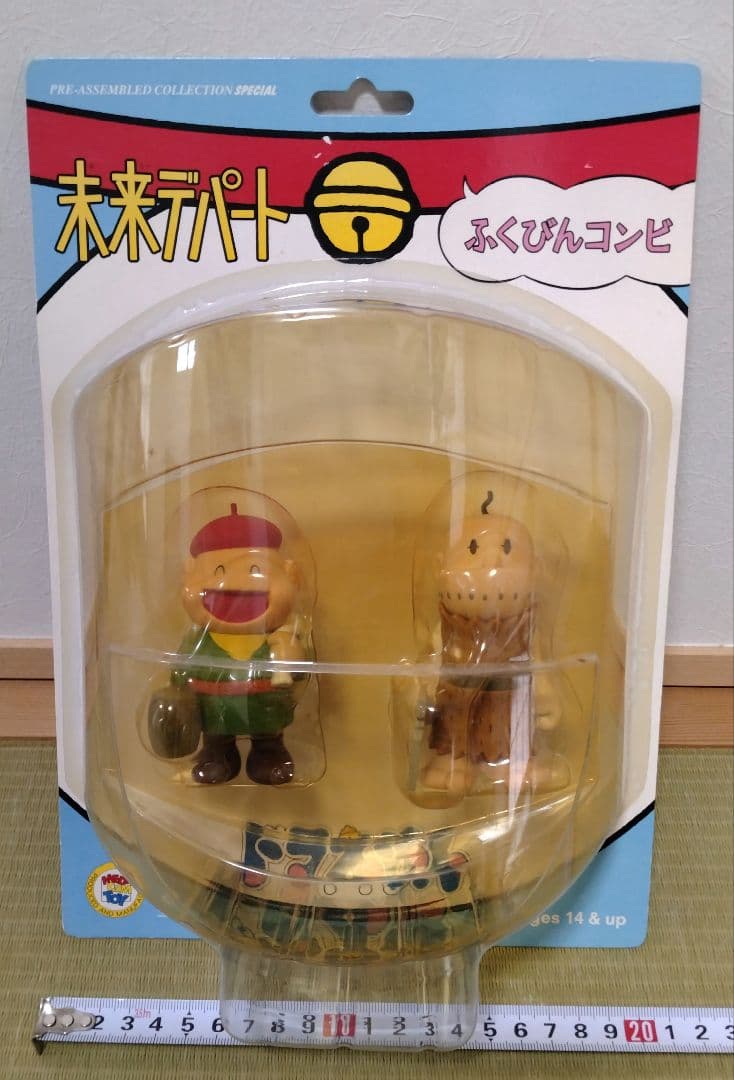 ドラえもん　未来デパート　フィギュア７点　メディコム・トイ