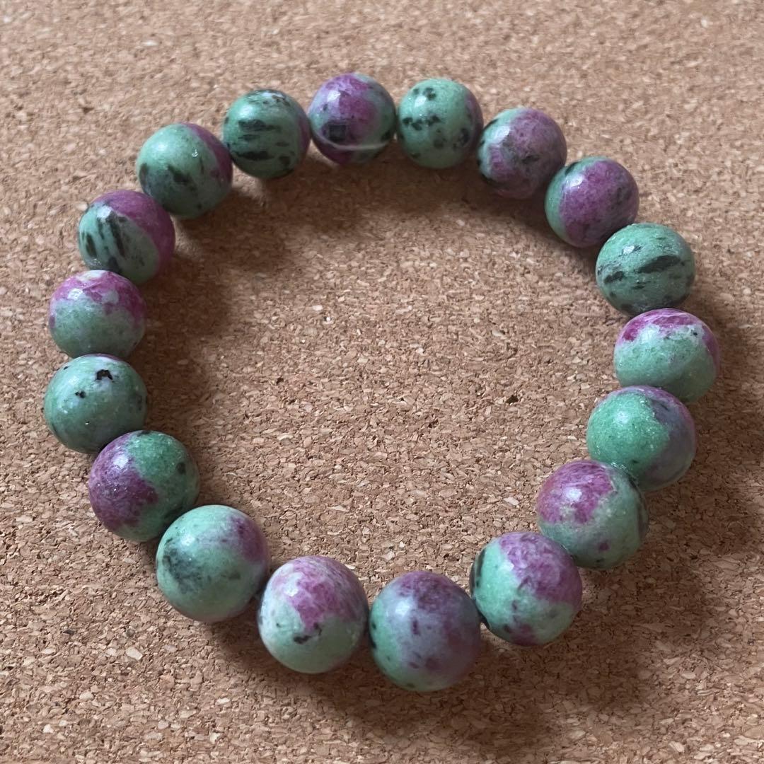 【ナイジェリア産】ルビーインゾイサイト 10.5㎜ 天然石 ブレスレット 16㎝