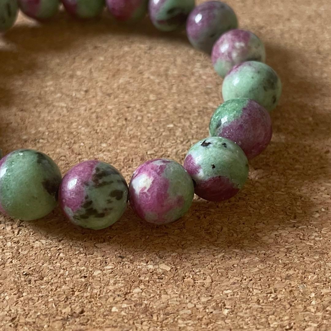 【ナイジェリア産】ルビーインゾイサイト 10.5㎜ 天然石 ブレスレット 16㎝