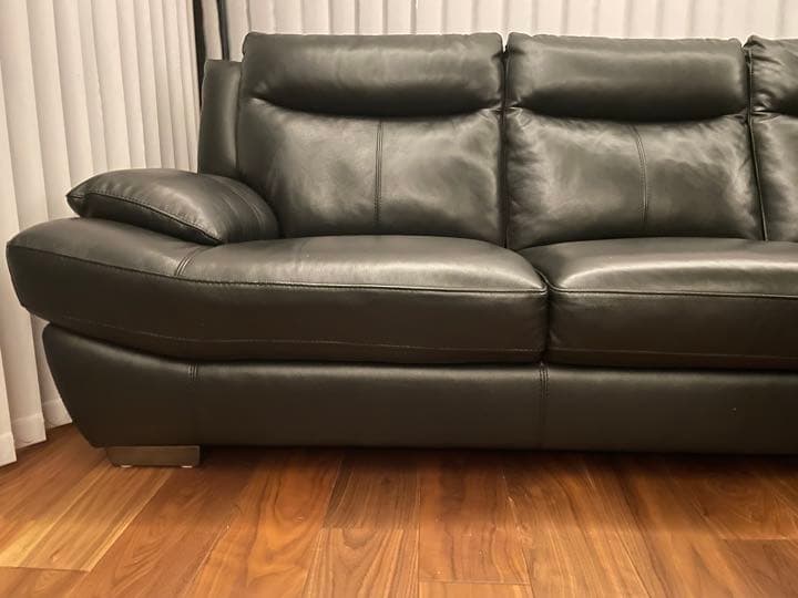 【値下げ】本革カウチソファ　ブラック