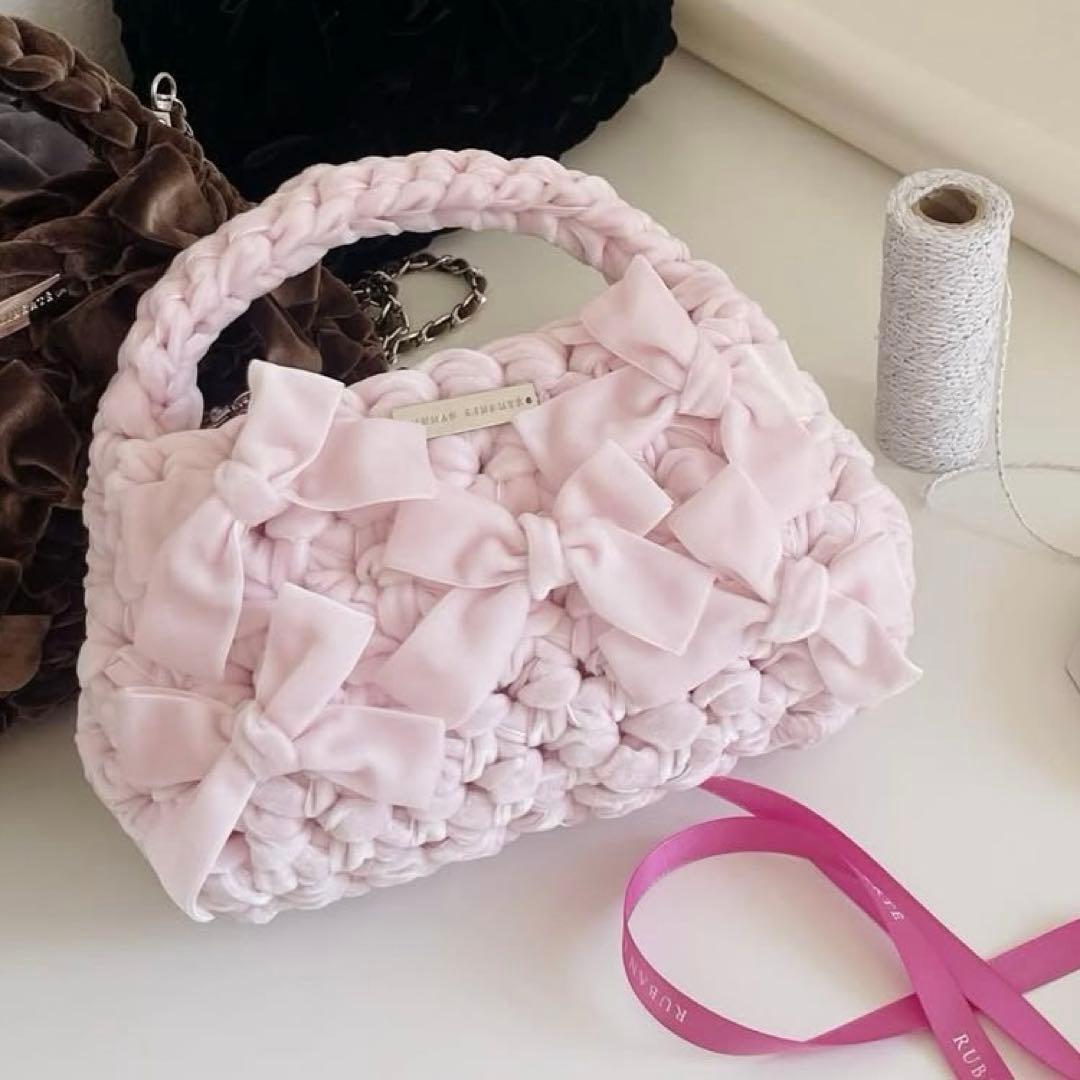 RUBAN LIBERTE ベロア　手編みベルベッドリボンバッグ　パステルピンク