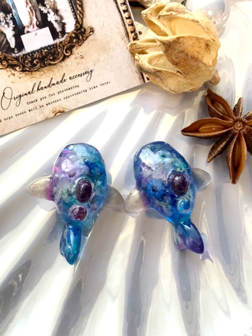 リオン様 お取り置き【No.111】ジンベイザメ 蓄光 ブルー 華やか チャーム