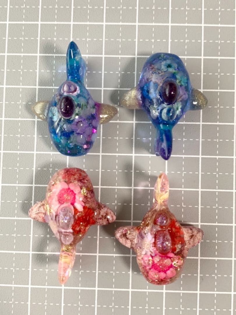 リオン様 お取り置き【No.111】ジンベイザメ 蓄光 ブルー 華やか チャーム