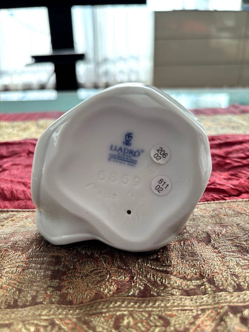 【絶版 希少 美品】リヤドロ LLADRO 6869 「大好きな香り」