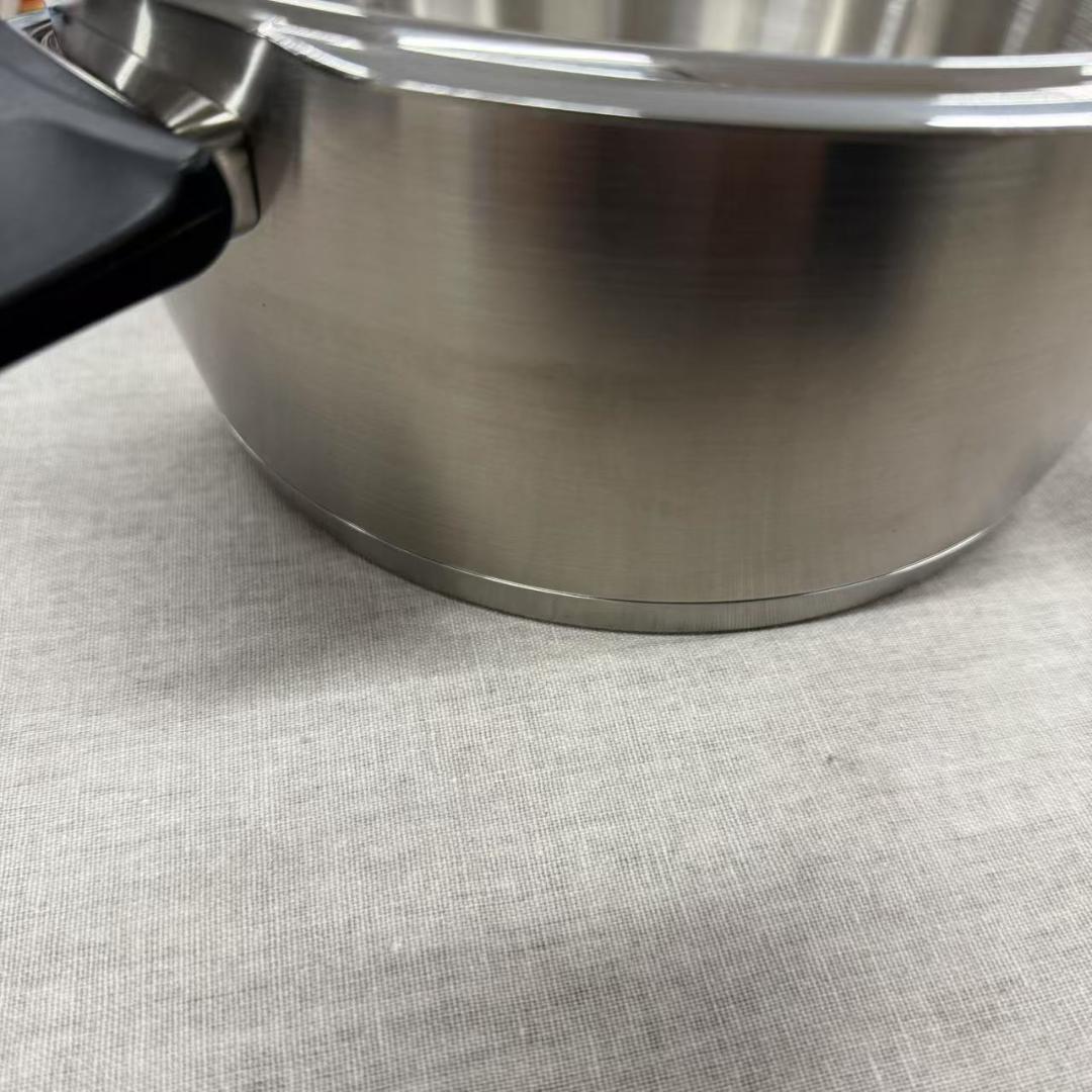 未使用　ビタビットプレミアム 3.5L シルバー