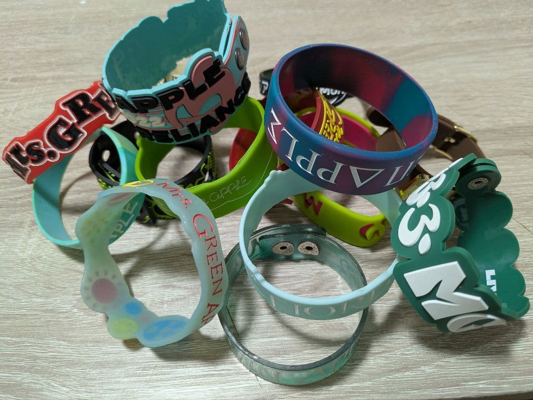 M*す様 Mrs. GREEN APPLE ラバーバンドセット 限定品 Mrs. GREEN APPLE ラバーバンドセット バンド ミセス - メルカリ
