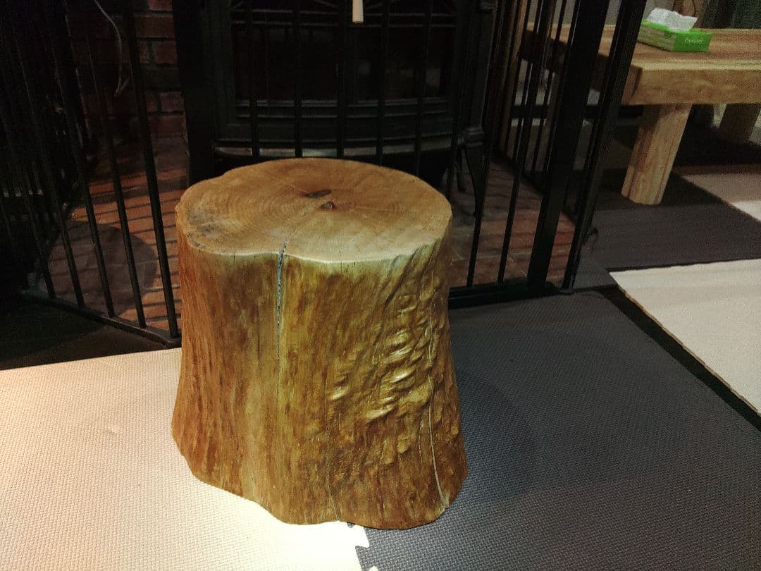 ナラの木の丸太スツール 木の椅子 丸太椅子 吉野杉 ※無塗装品 木製 スツール 和室 奈良の木