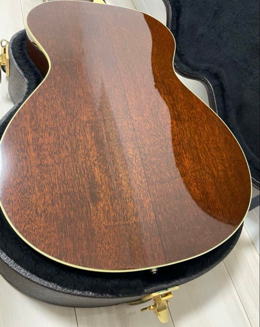 Taylor XXX-30thアニ hyde使用(極美品)