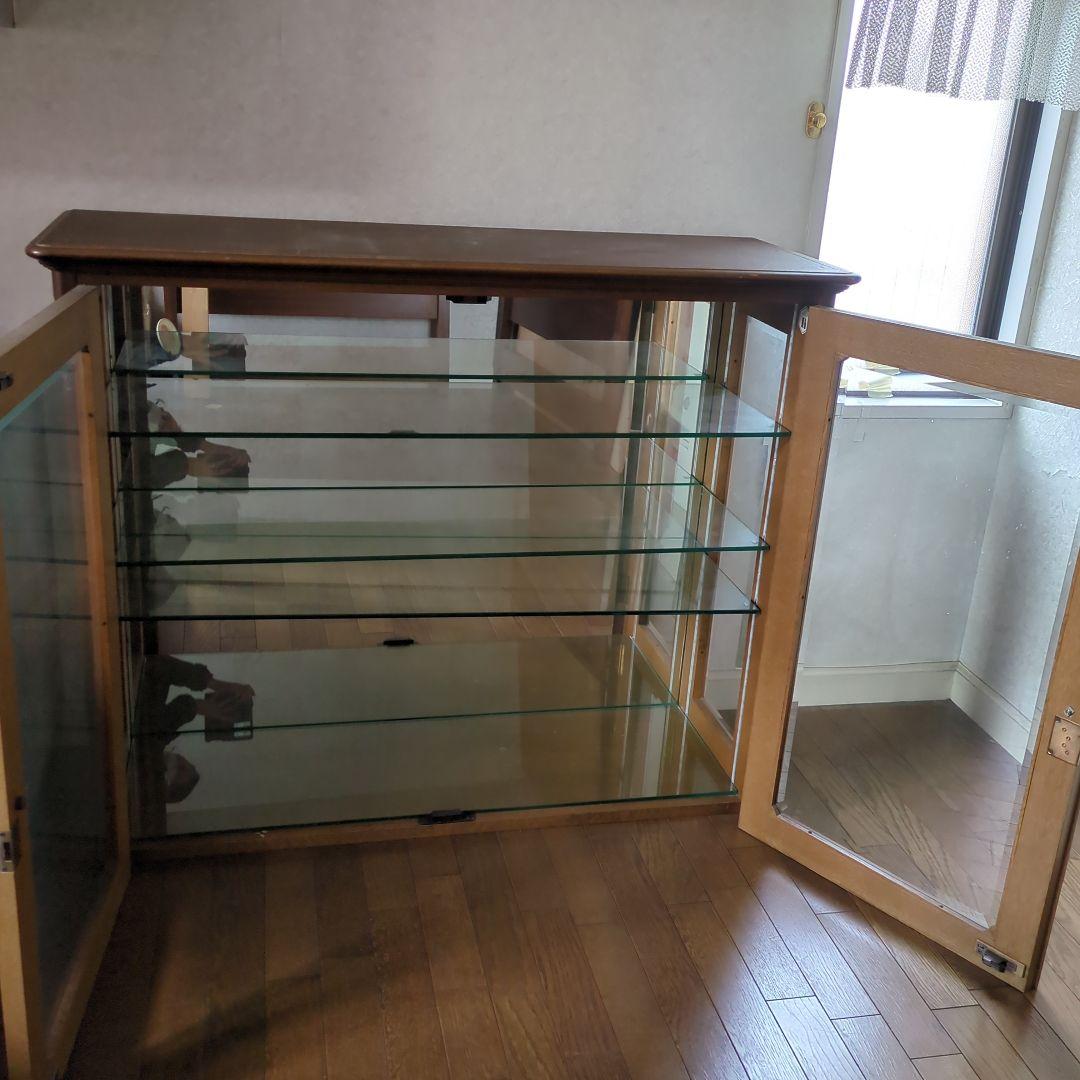 ガラスケース　飾り棚 ガラス　ショーケース　木製キャビネット　キャビネット　丸川