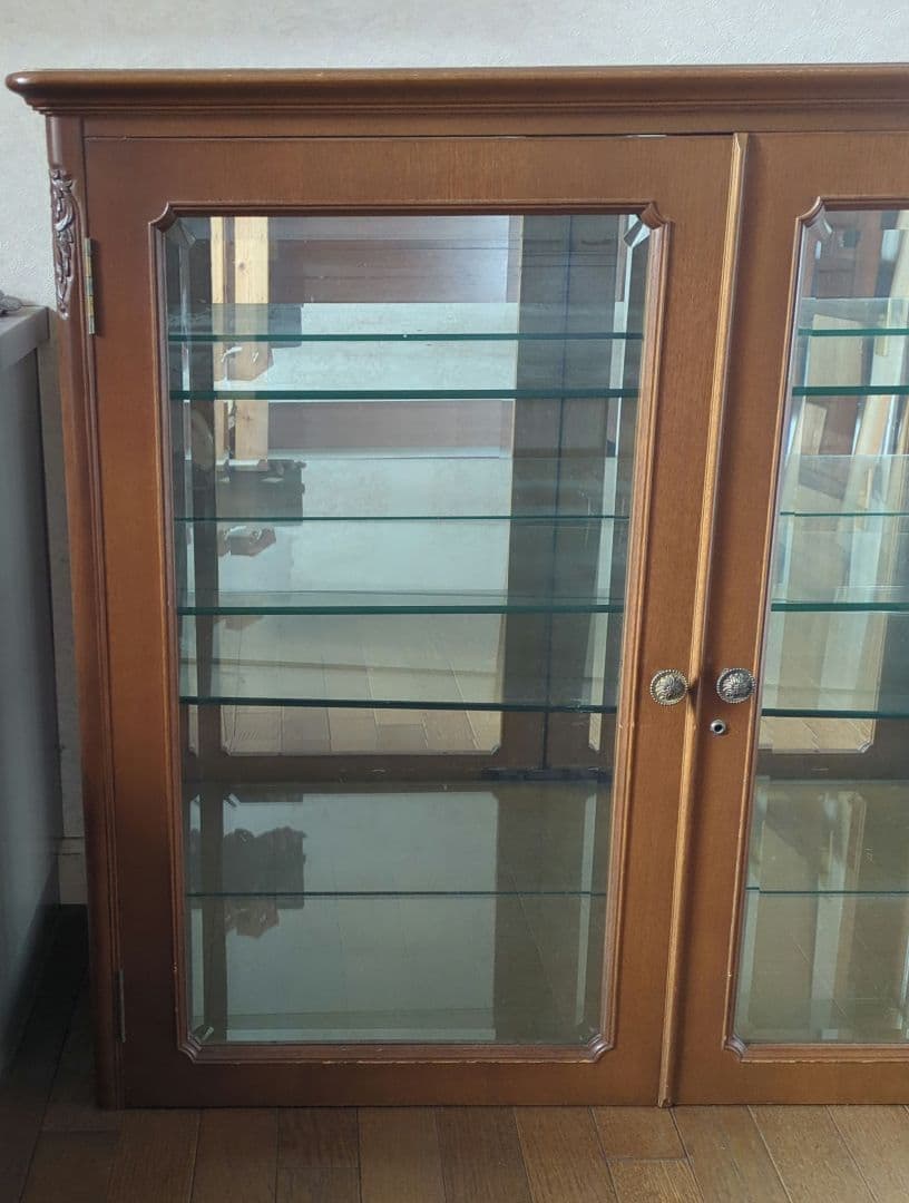 ガラスケース　飾り棚 ガラス　ショーケース　木製キャビネット　キャビネット　丸川