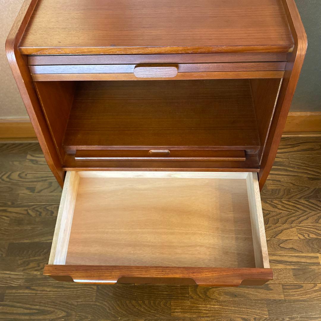 可愛い】ライティングテーブル　蛇腹扉　レトロ