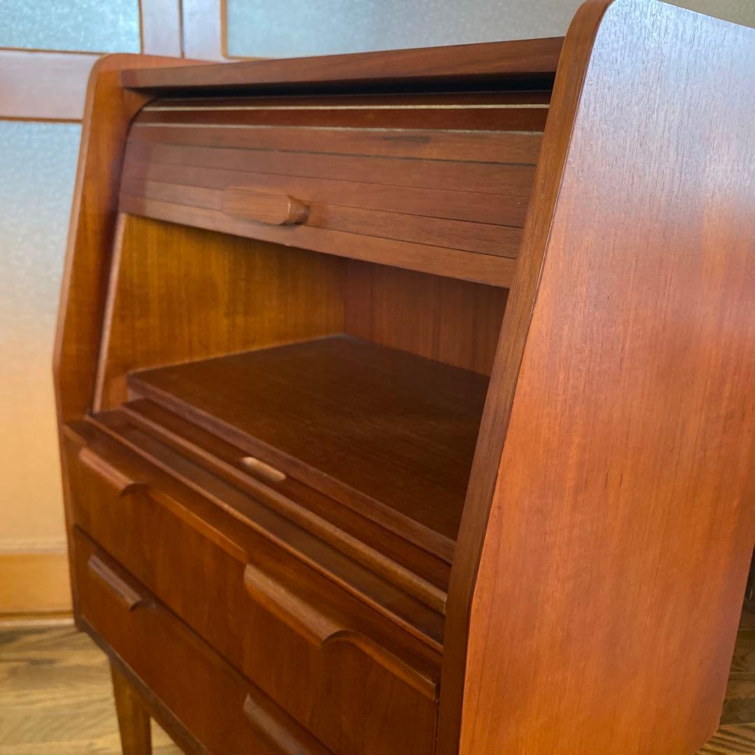 可愛い】ライティングテーブル　蛇腹扉　レトロ