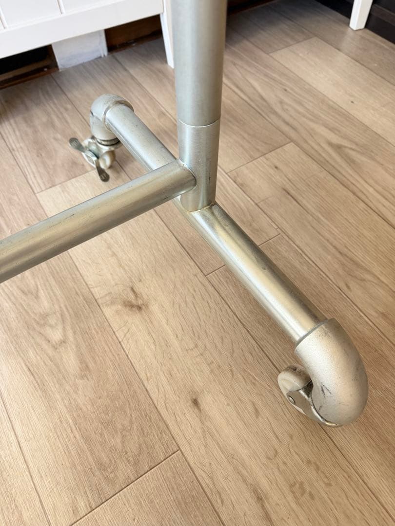 水道管ハンガーラック スチールパイプ アイアン キャスター付き