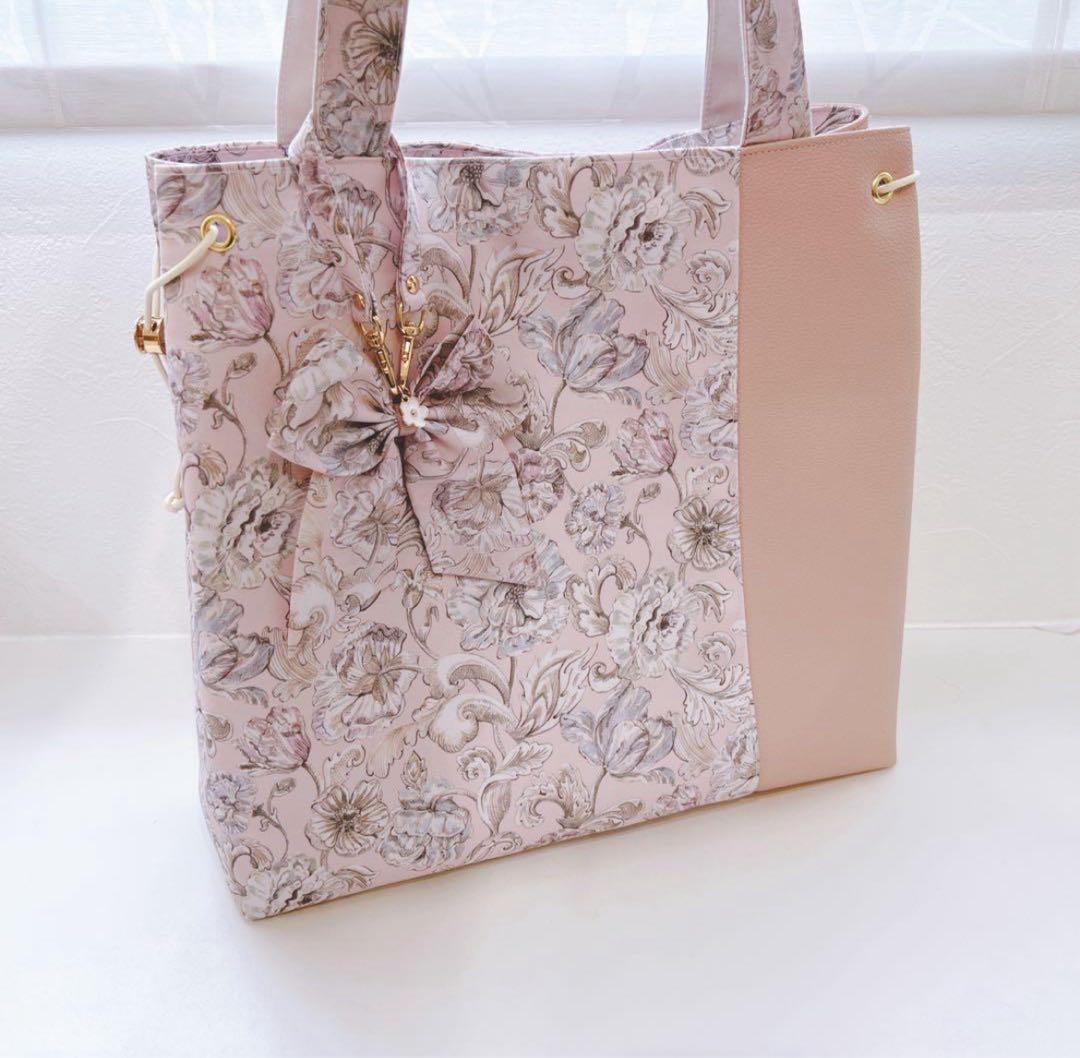 【K☆ページ】アレキサンダーマーブルリボンチャーム付きショルダーバッグ