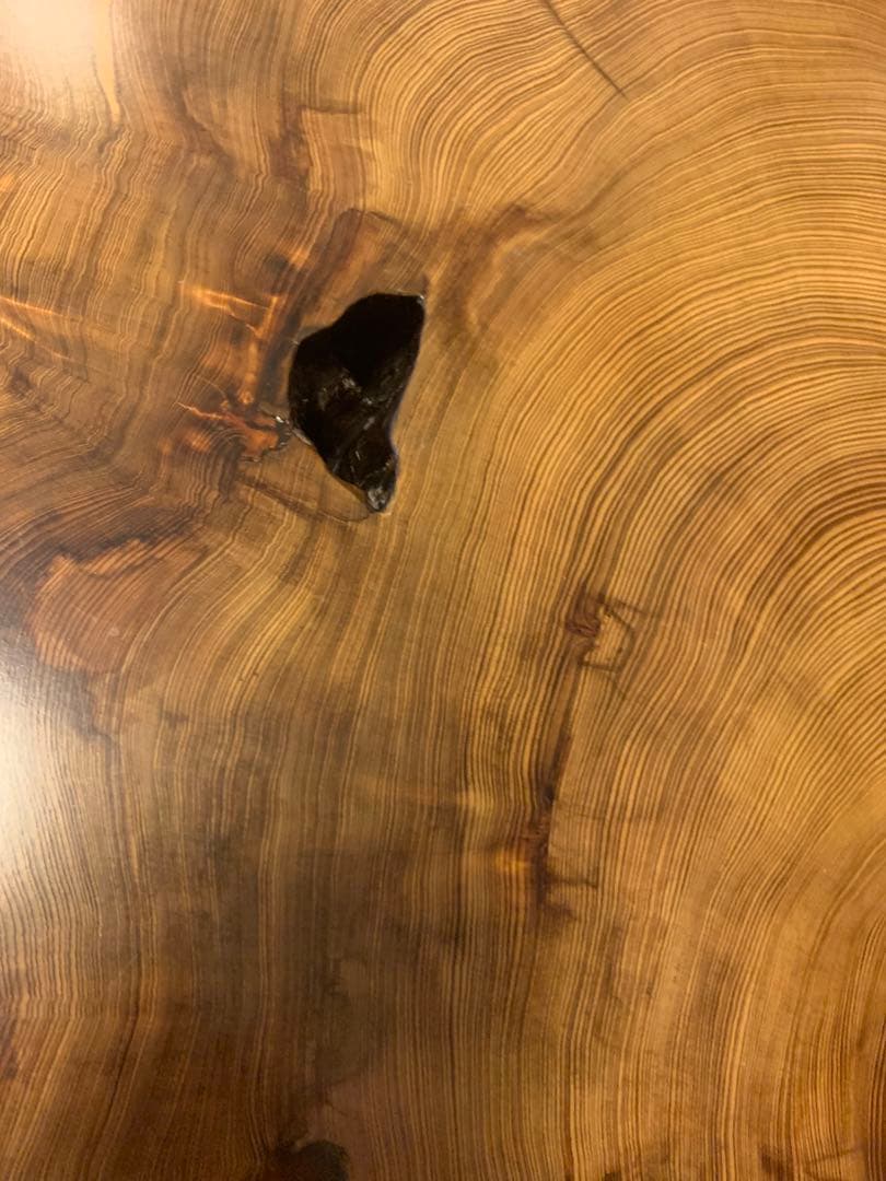 一枚板テーブル(樹齢480年) まずは大阪市北区まで見に来て下さい