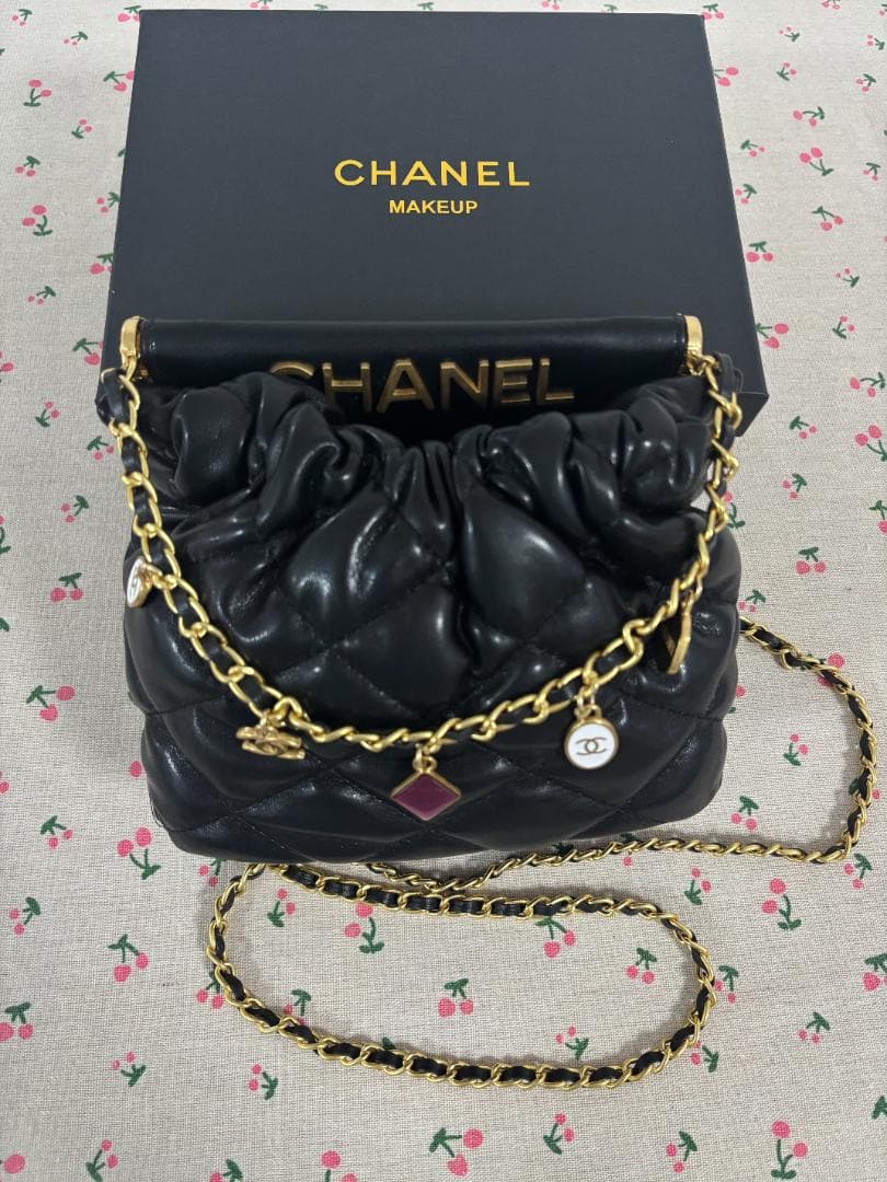 【即購入OK】巾着型 ショルダーバッグ チャーム