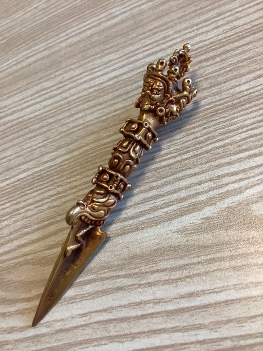 《 チベット密教　新品 》 プルパ　金メッキ　憤怒神　守護神　龍　s64: