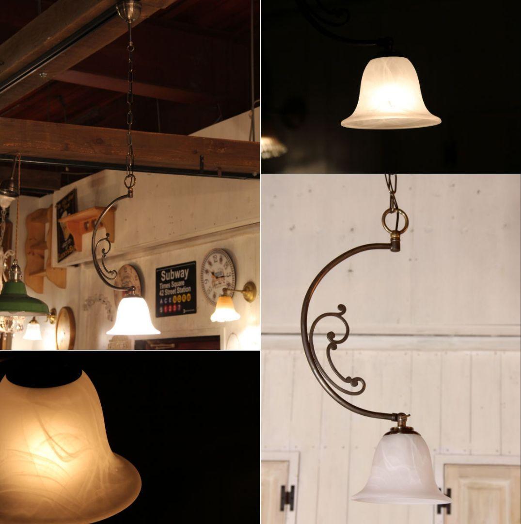 クレセント　ムーン　真鍮　三日月形　マーブル　サンドガラス　ゴシック　ランプ