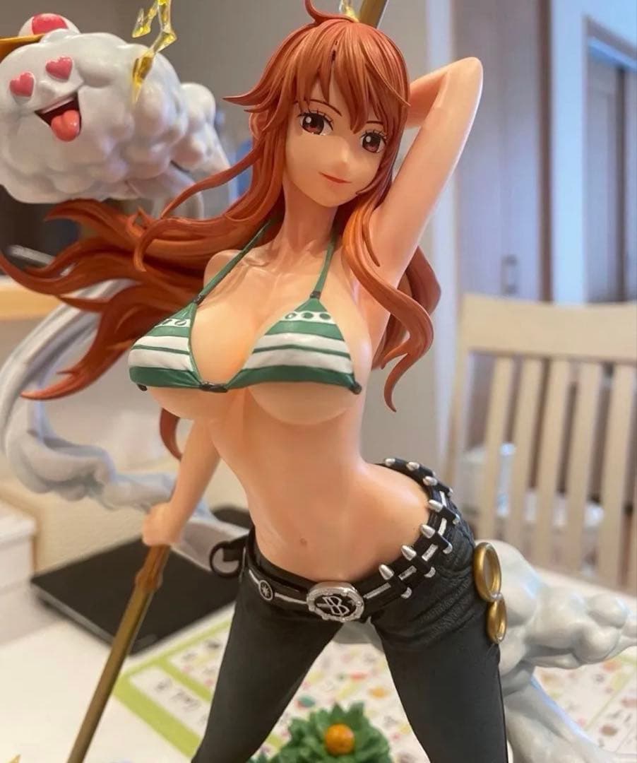 ワンピース ナミ ガレージキット　フィギュア　完成品