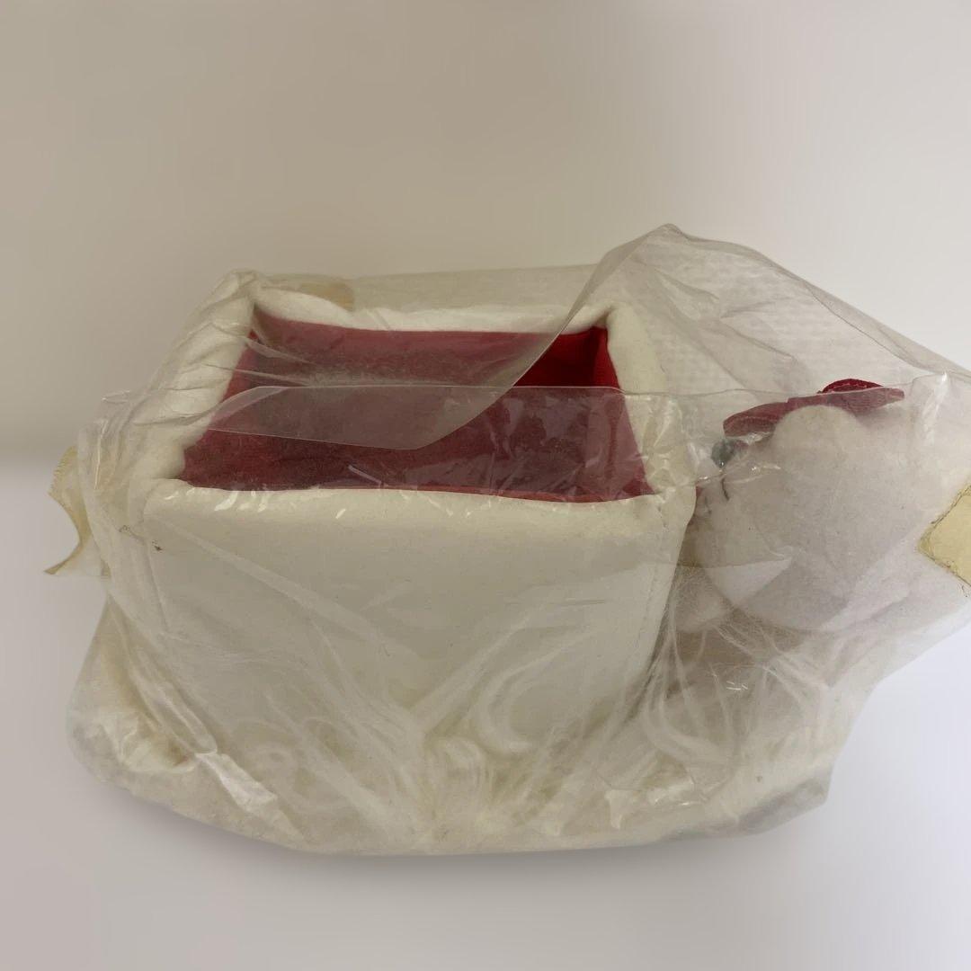 【平成レトロ】ハローキティ リモコンスタンド ソファ型 立体 サンリオ 当時物