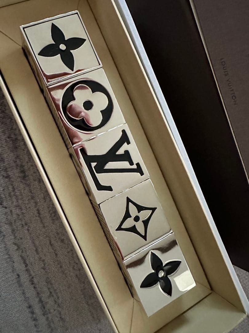 LOUIS VUITTON ノベルティ