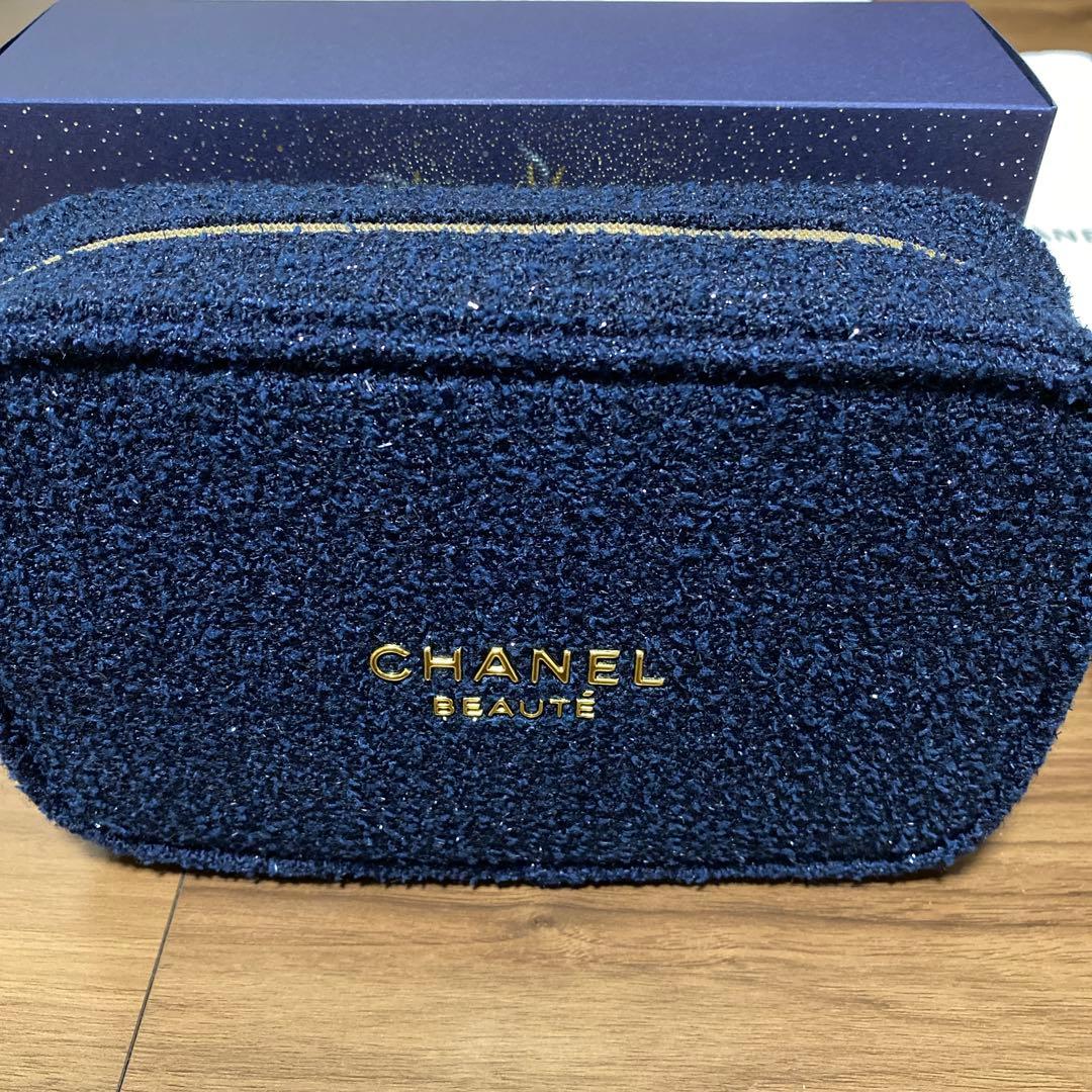 シャネル　CHANEL リップアンドネイルケアセット　ホリデー　2025