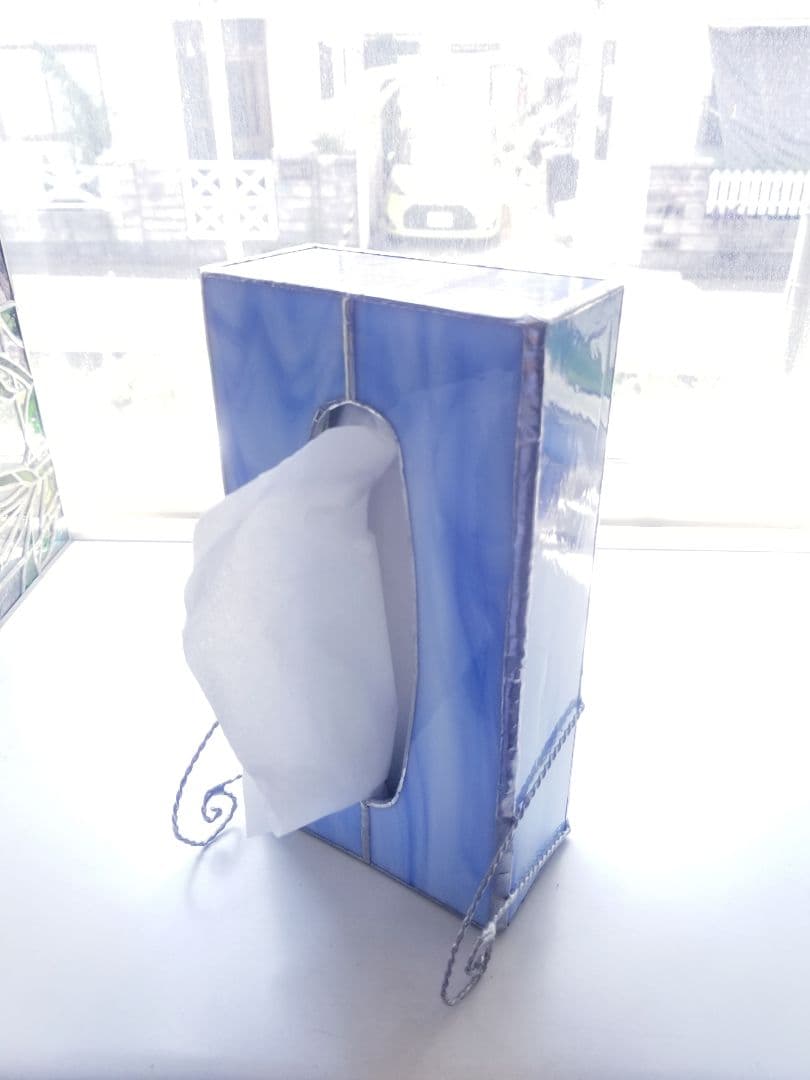 ステンドグラス　アンティーク調　ティッシュボックス水色(現品限り)