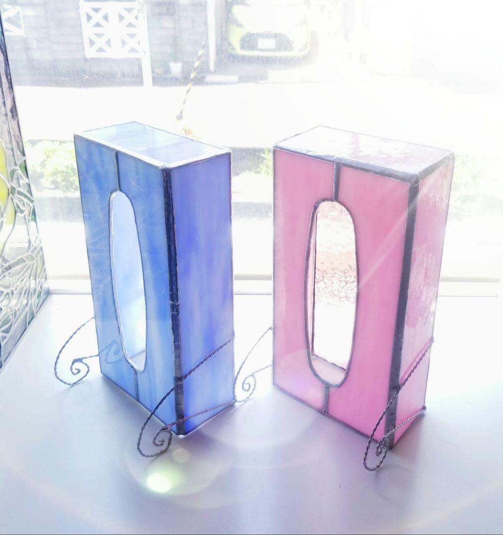 ステンドグラス　アンティーク調　ティッシュボックス水色(現品限り)