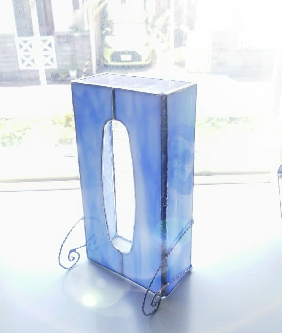 ステンドグラス　アンティーク調　ティッシュボックス水色(現品限り)