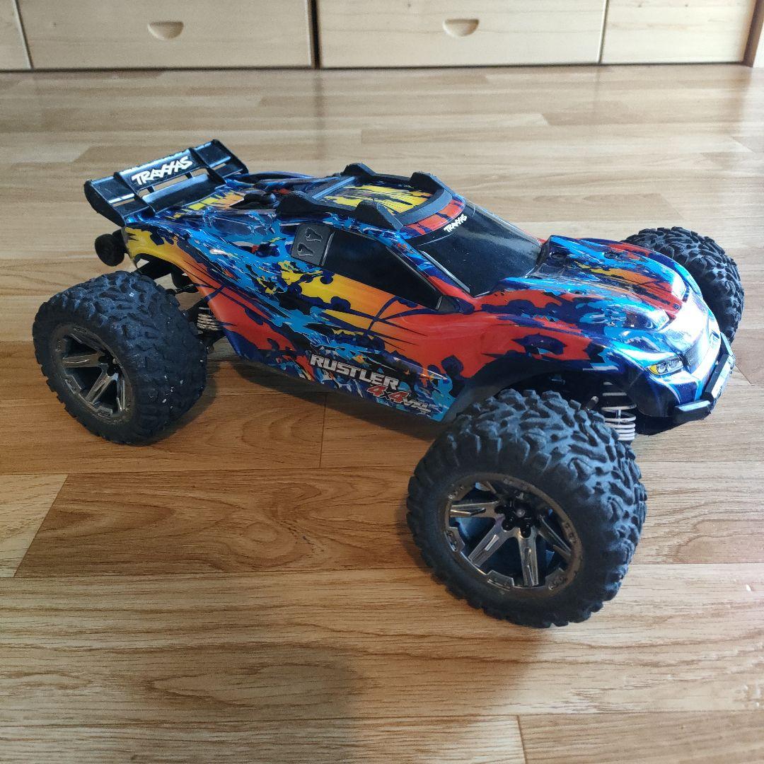 Traxxas RUSTLER 4X4 VXL ラジコン