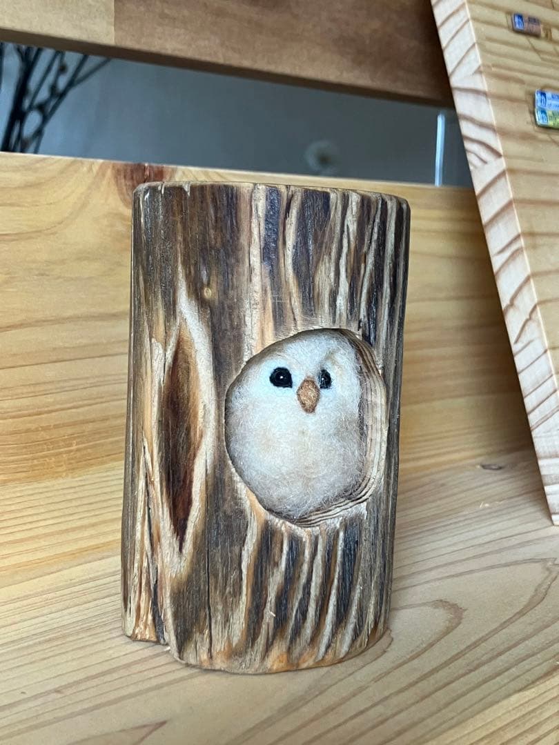 羊毛フェルト　エゾフクロウの赤ちゃん