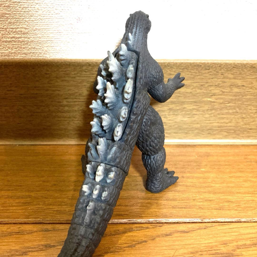 ゴジラ フィギュア 東宝 円谷英二 怪獣 日本 当時物 SHF 真骨彫 希少