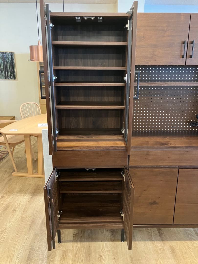 ienowa EMI 60食器棚　ウォールナット材　展示品