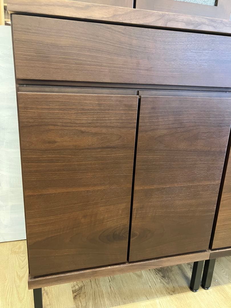 ienowa EMI 60食器棚　ウォールナット材　展示品