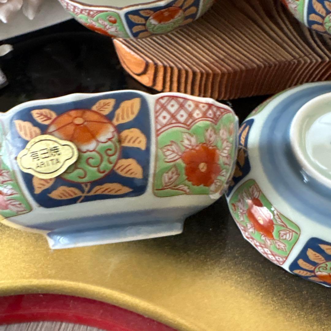 西山・色絵小鉢5つ