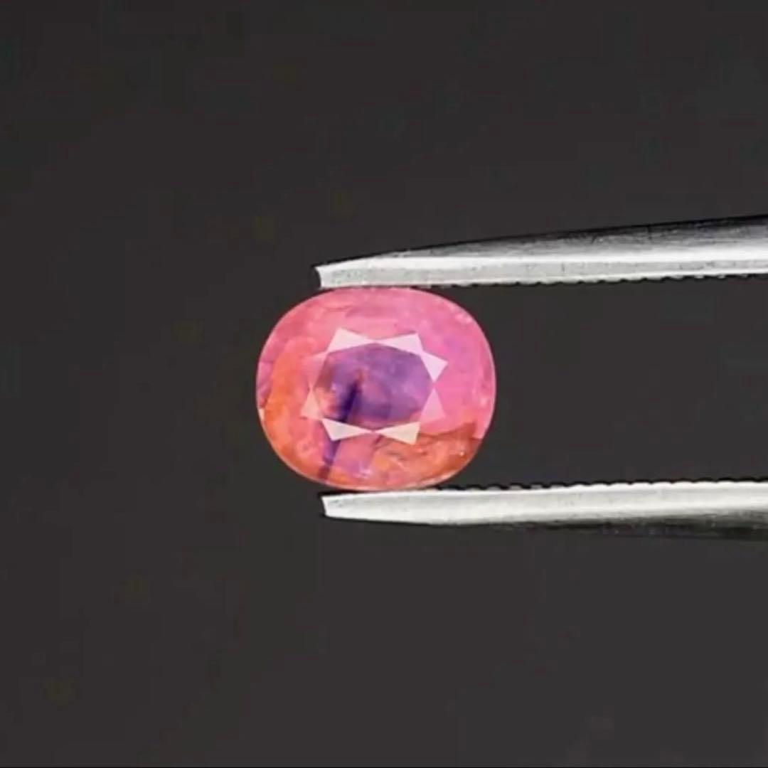 非加熱 天然 サファイア 0.78ct 希少色 ルース