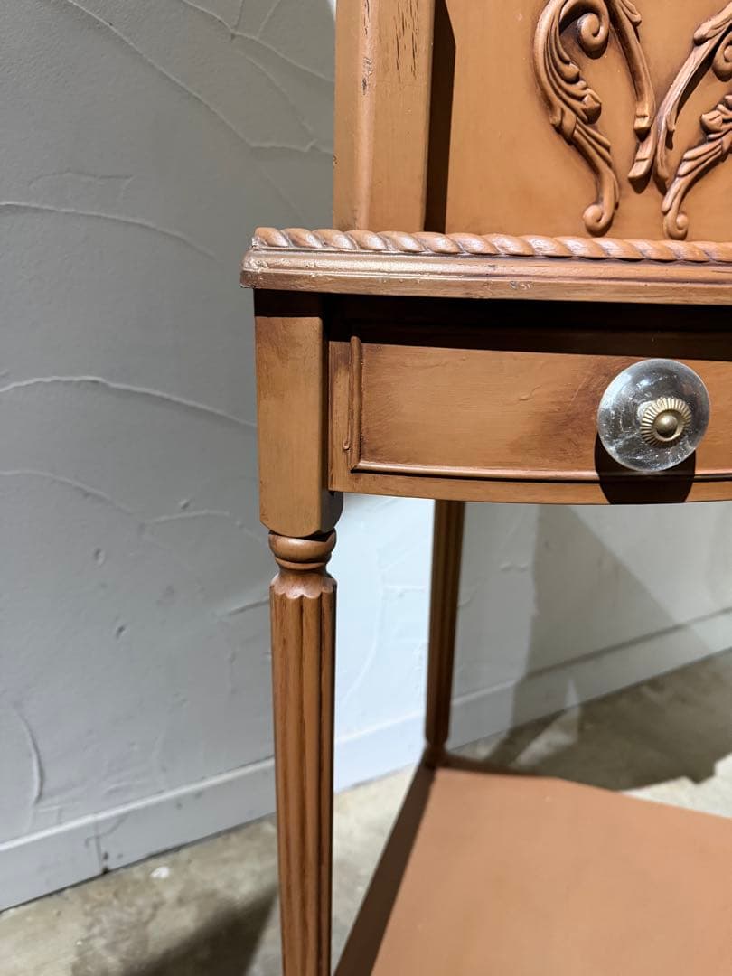 おとぎの国にあるような時計のオブジェ