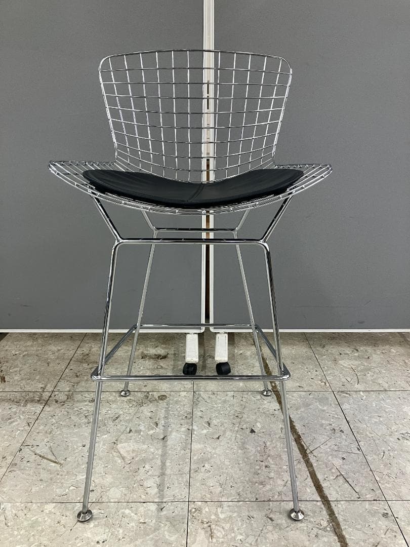 ハイチェア N plus リプロダクト ハリー・ベルトイア シルバー①