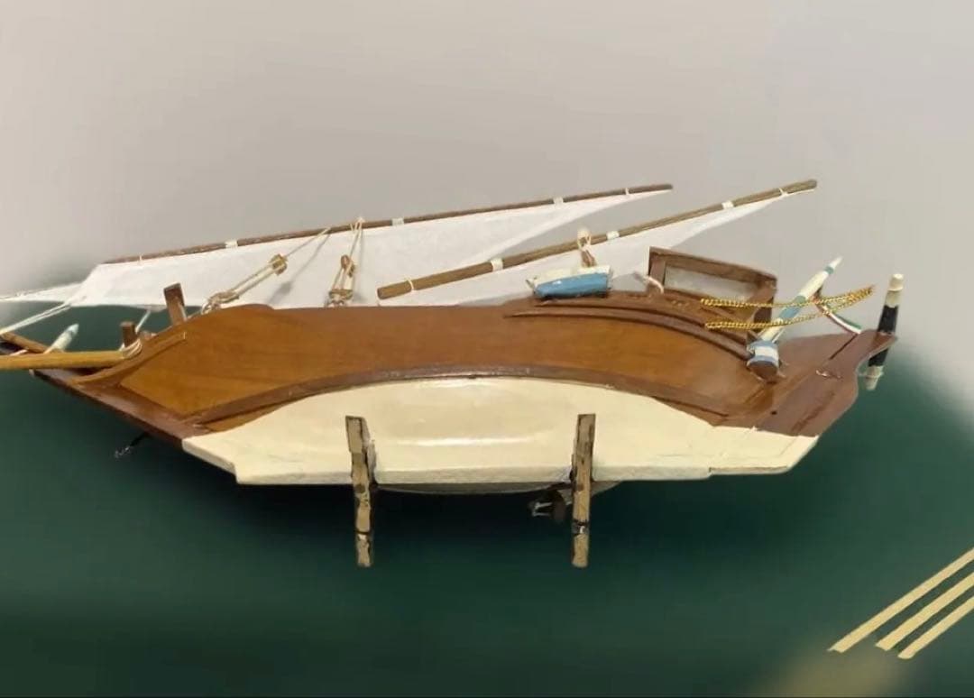 クウェートのダウ船 伝統的な木造帆船 箱入り　美品