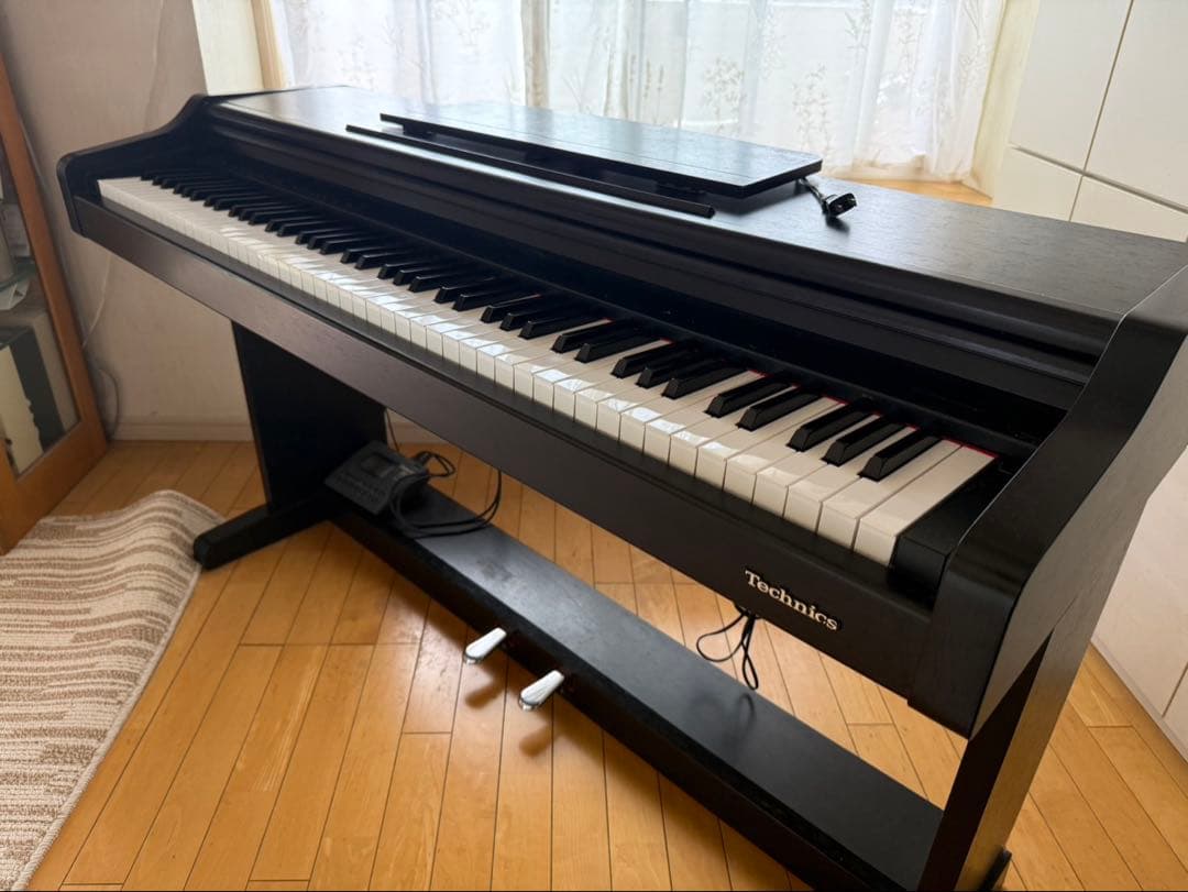 《あっこ》Technics テクニクス　デジタルピアノ 88鍵 黒ブラック