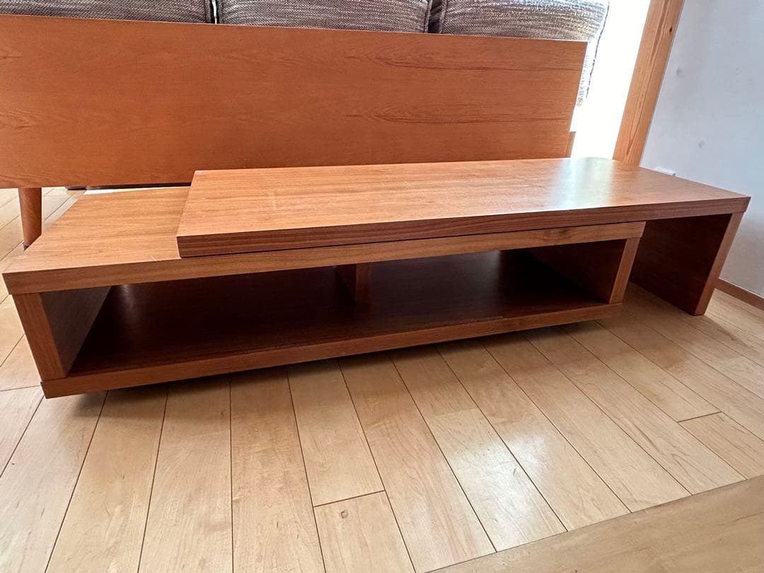 Franc franc　伸縮式AVボード　手渡し限定、近場の配達相談可