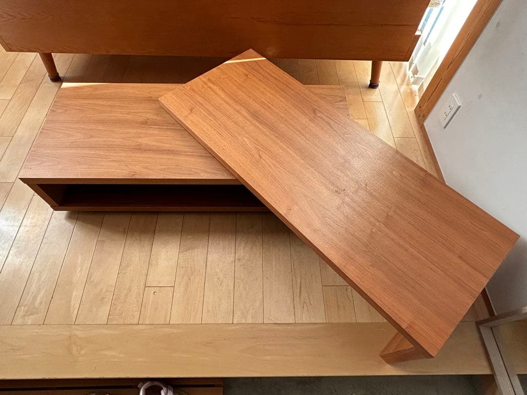 Franc franc　伸縮式AVボード　手渡し限定、近場の配達相談可