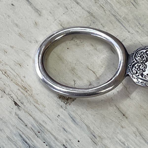 アンティーク　葡萄用ハサミ　グレープシザー　シルバー　装飾