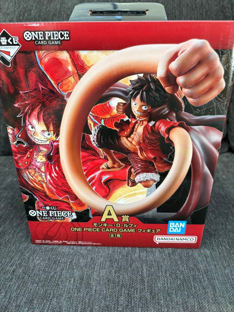 ワンピース A賞 フィギュア　一番くじ　プロモカード付き