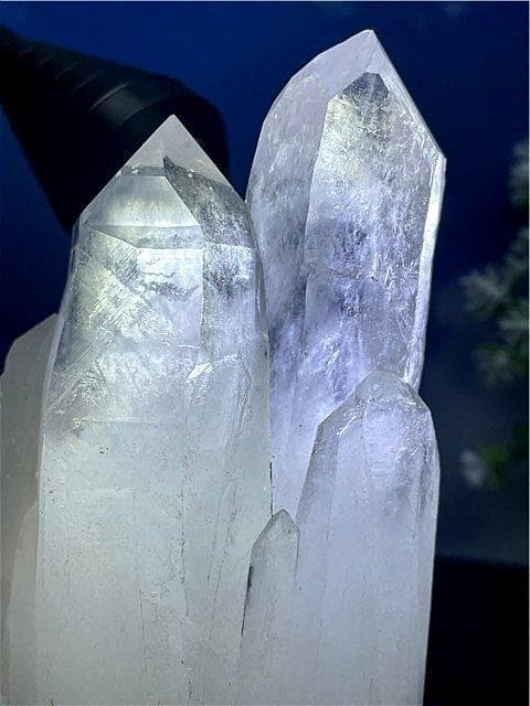 超強いパワーヒマラヤ産(藍針入り)天然水晶クラスターB89B6/330B48C