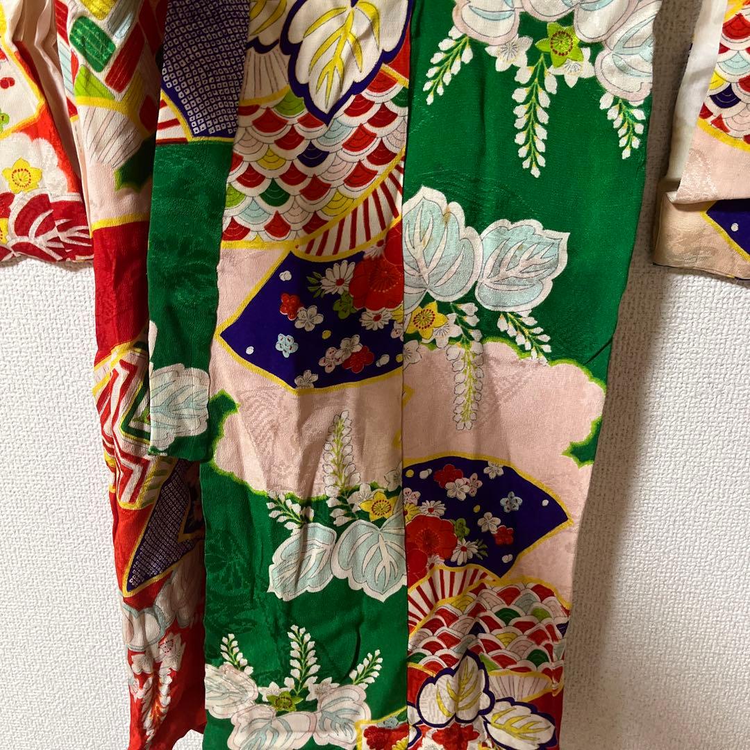 七五三　3歳　着物　被布　アンティーク　赤　古典柄