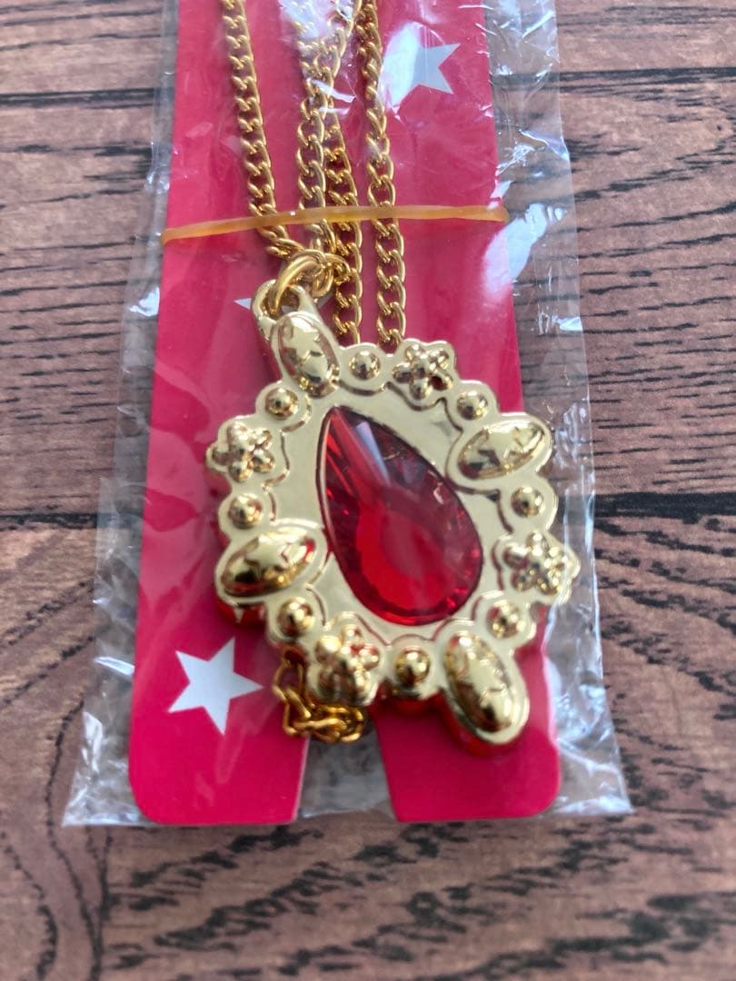 セボンスター ドロップ型 宝石 赤 2009年 - メルカリ