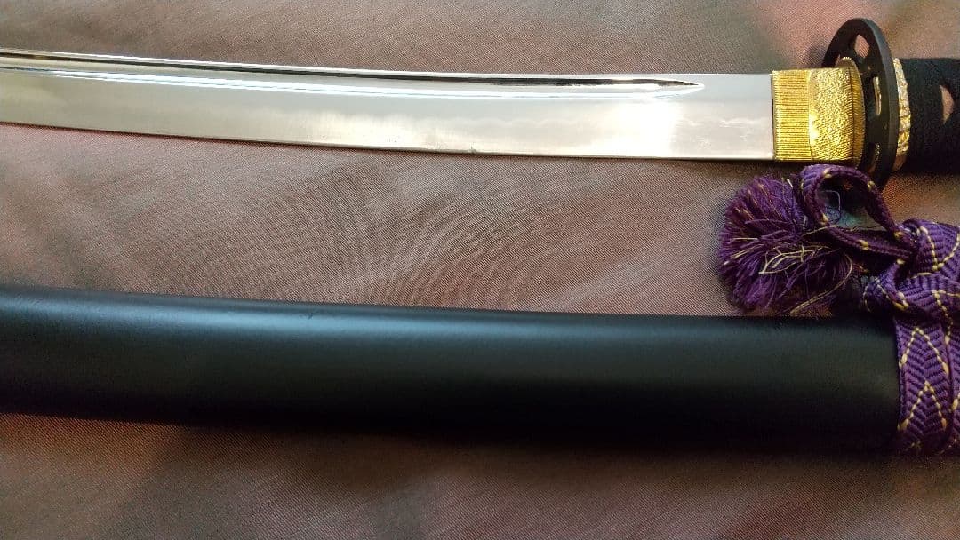 【二尺四寸二分】 居合刀 樋入り 長刀 透かし鍔 模造刀 武具 拵え 日本刀