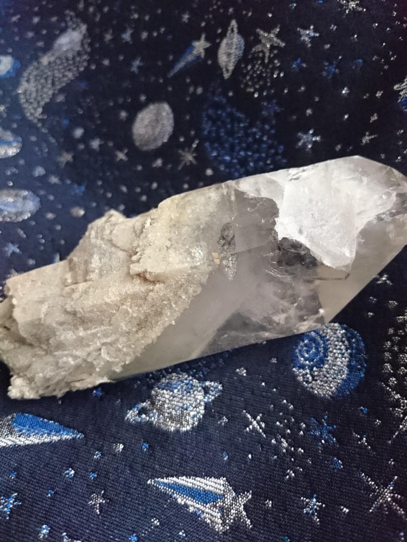 珍品！希少品！ヒマラヤ　パールバティ渓谷産　ファントム